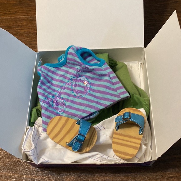 American Girl “Kickin’ Back Outfit”, Discontinued, in Box - Picture 8 of 8